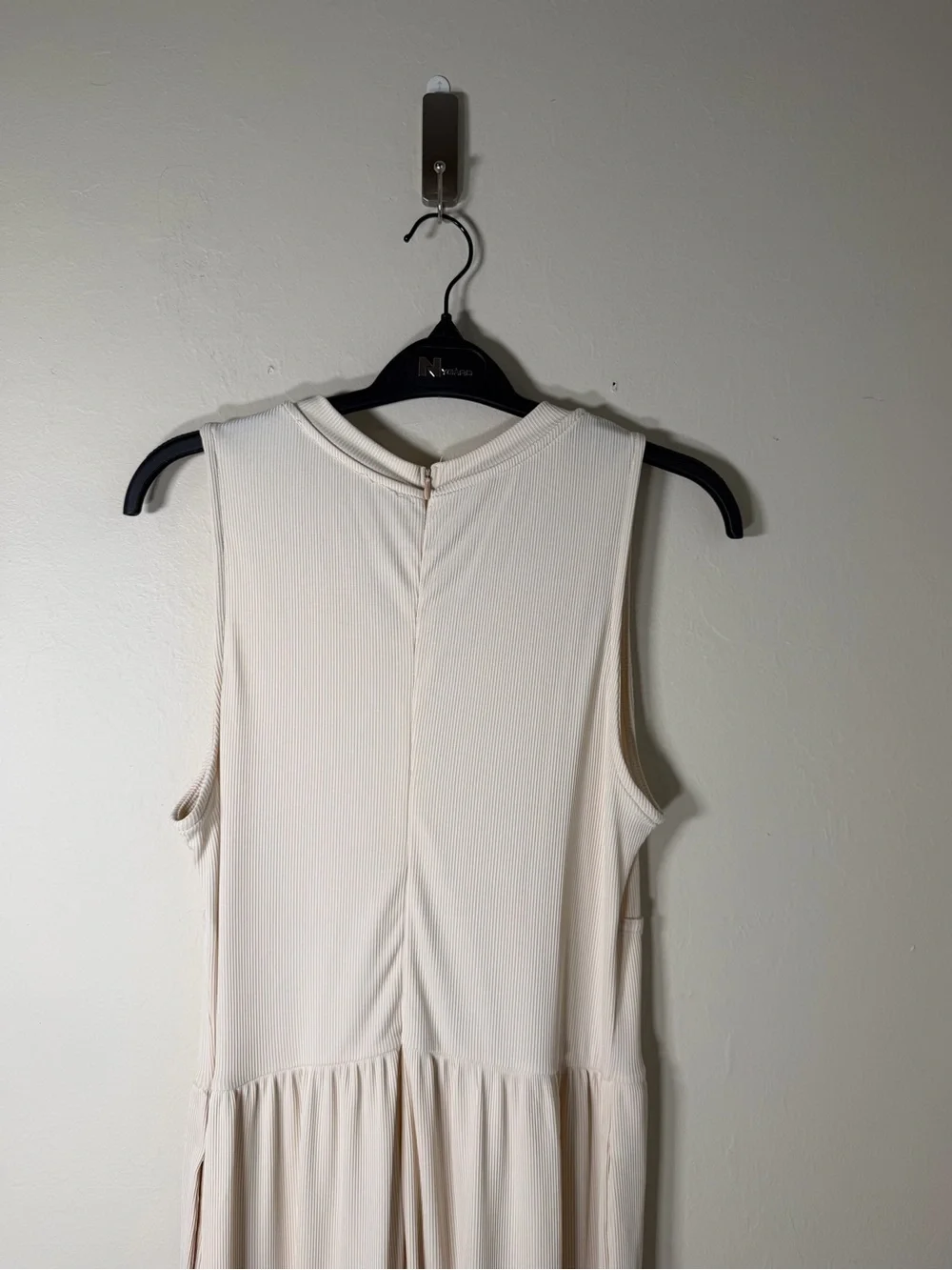 Cider Ivory Sleeveless Wide-Leg Jumpsuit - Picture 6 of 13